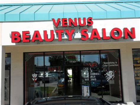 Venus hair salon - Venus Beauty & Hair 4C Duke Street Tavistock Devon PL19 0BA Tuesday: 09:00-17:00 Wednesday: 09:00-Late Thursday: 09:00-Late Friday: 09:00-16:00 Late night appointments available by request. Venus Beauty & Hair is set over 3 floors and offers a range of beauty treatments and hair services to cater to your needs.